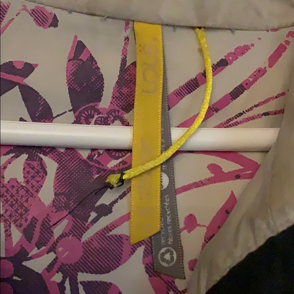 Lole Puffer XS FITS LIKE A SMALL - Picture 2 of 5